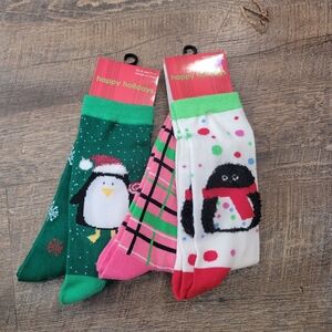 Relativity Holiday Penguin Socks Set - Green, Pink, White